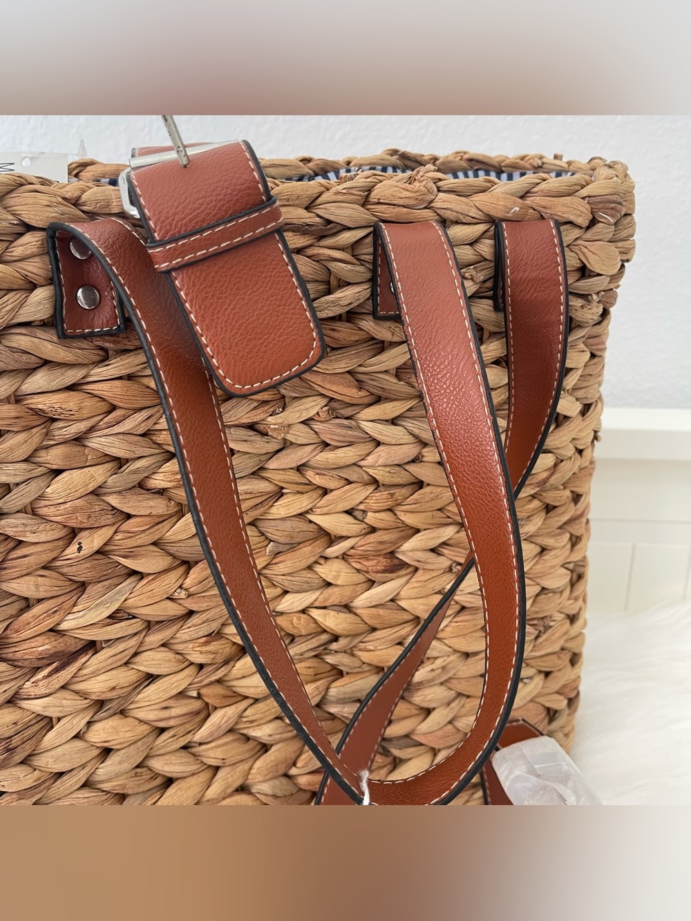 NWT Wicker Picnic Basket Convertible Backpack Purse Light Brown Tan Bag NEW - Picture 2 of 7